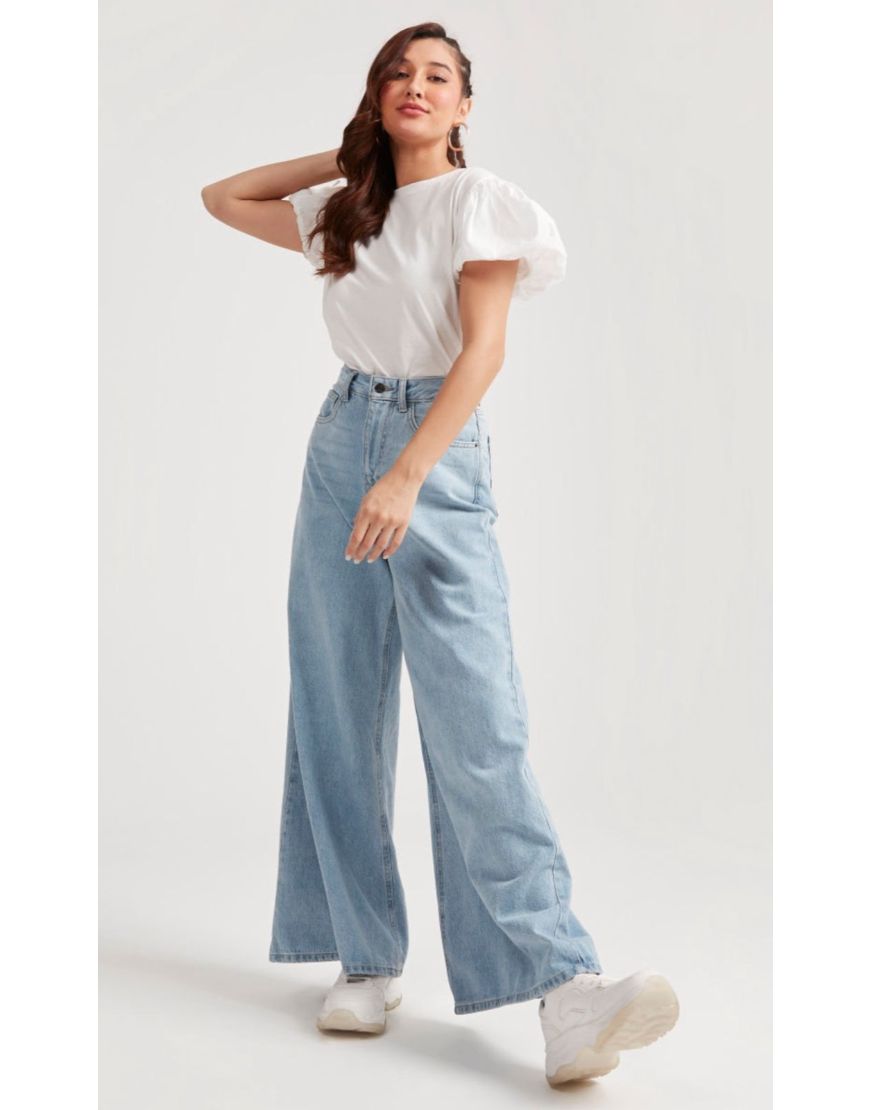 High Rise Wide Leg Jeans Light Wash Minor Fault
