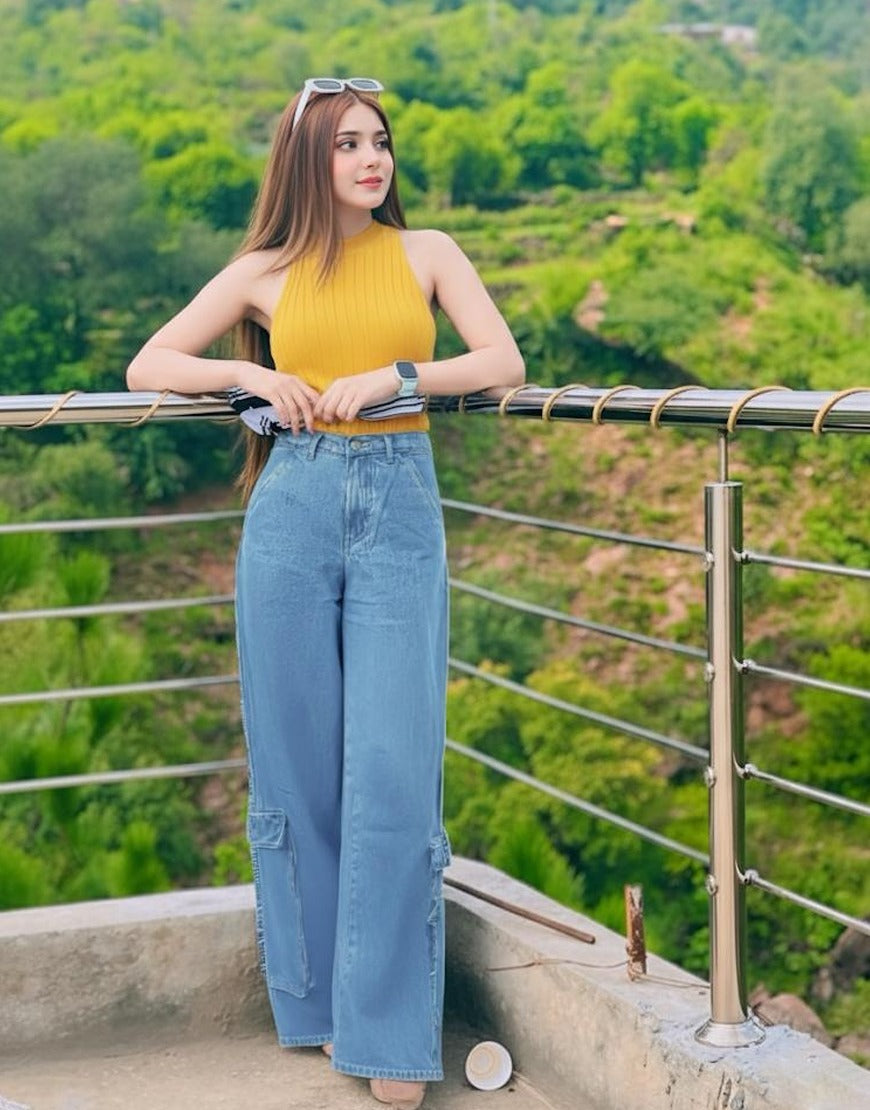 Super Wide Leg Cargo Jeans Mid Wash