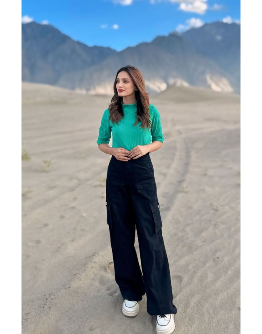 Wide Leg Flap Pocket Cargo Jeans Jet Black