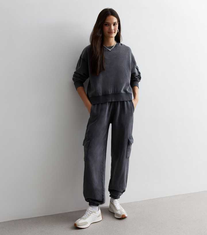 Cuffed Cargo Joggers (MINOR DEFECT)