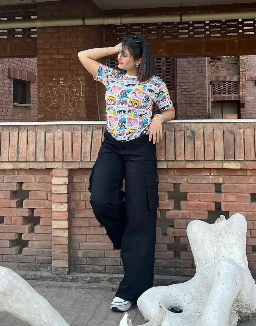 Wide Leg Flap Pocket Cargo Jeans Jet Black