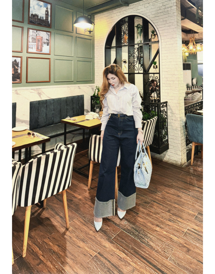 High Rise Wide Leg Jeans With Folded Hem in Dark Blue