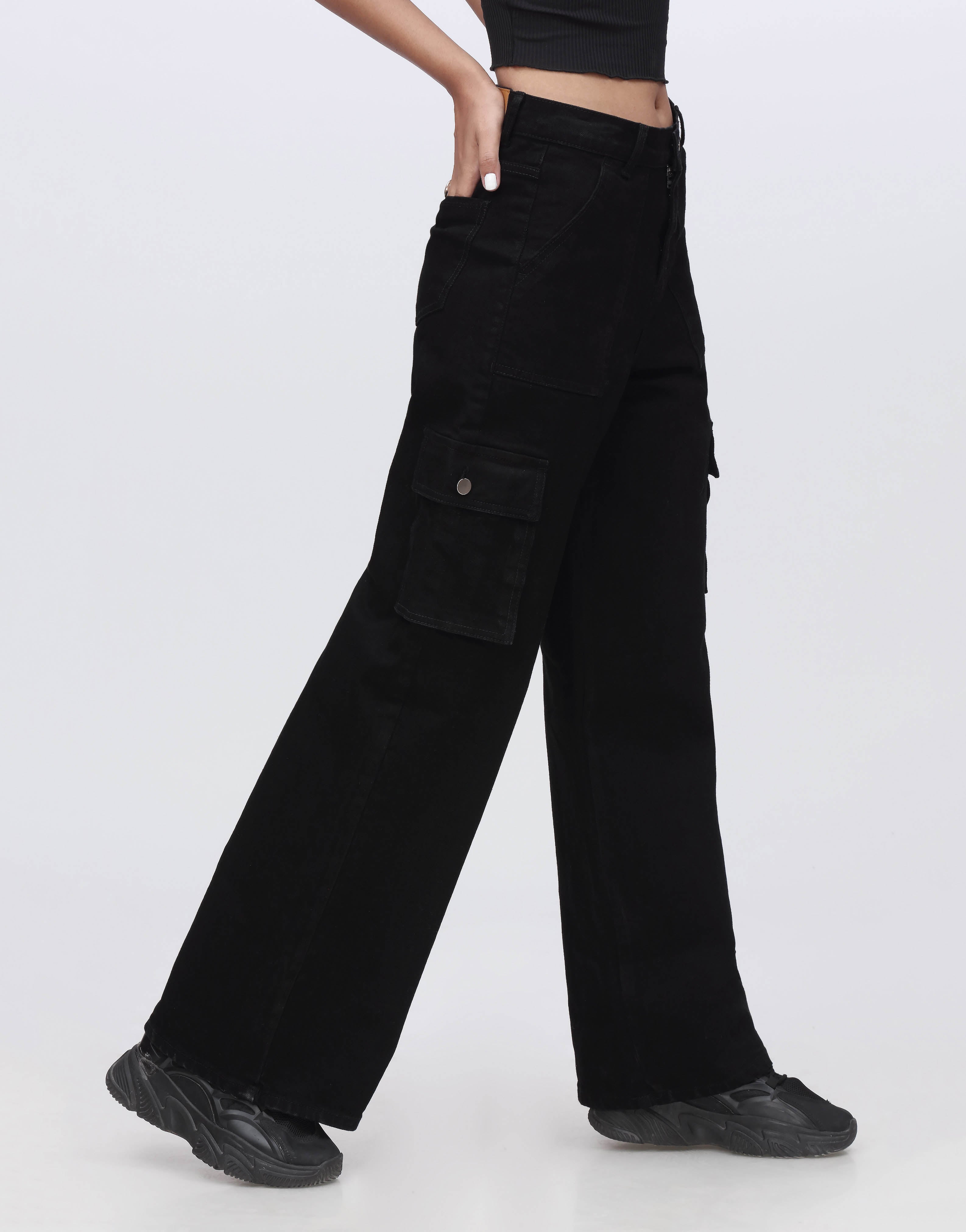 Wide Leg Flap Pocket Cargo Jeans Black