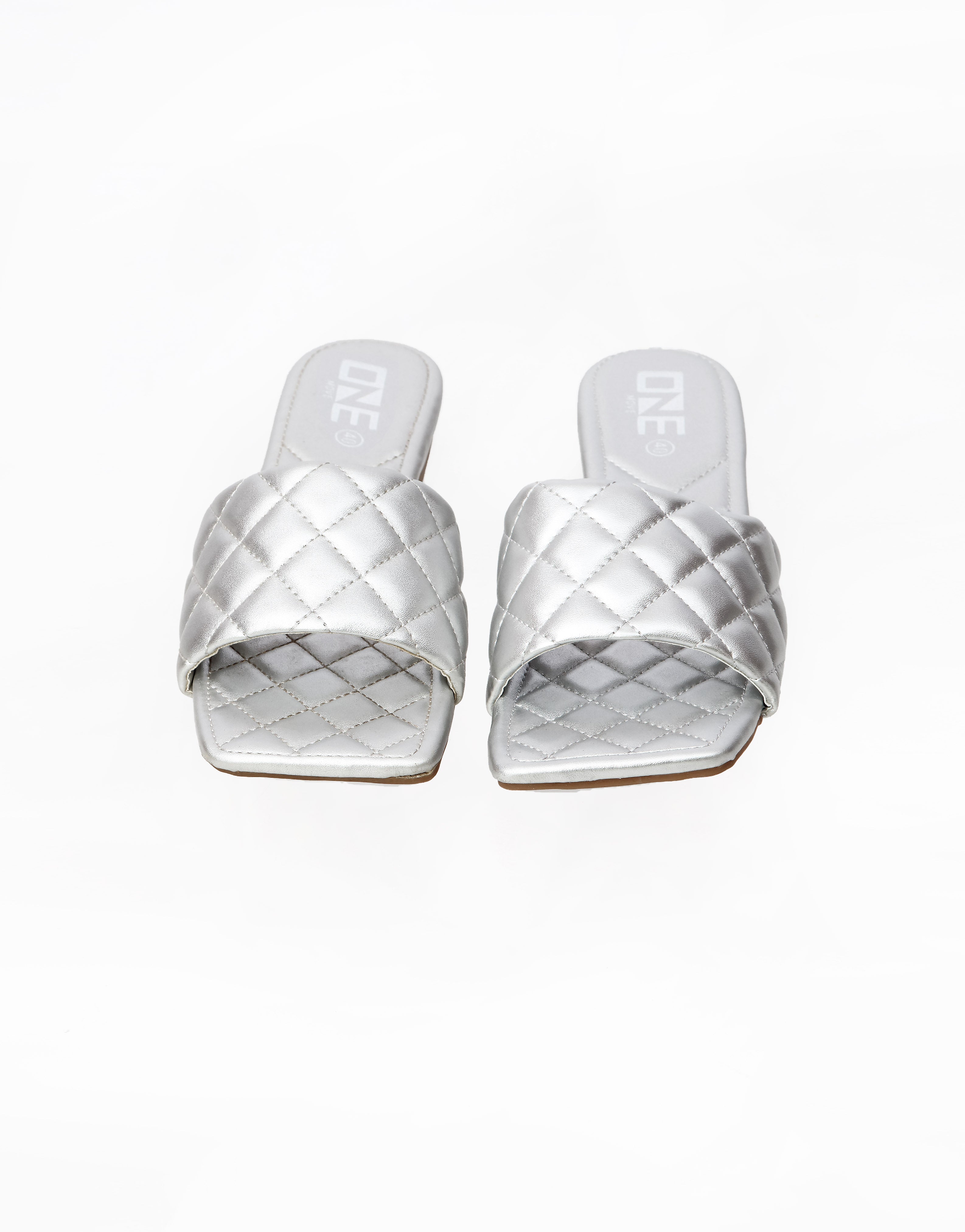 Textured Slippers Silver