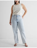 Mid Rise Light Wash Baggy Tapered Jeans