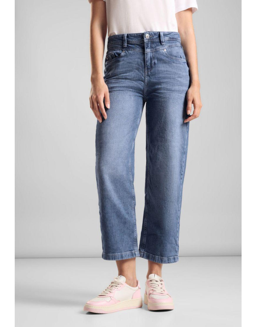 Straight Leg Jeans