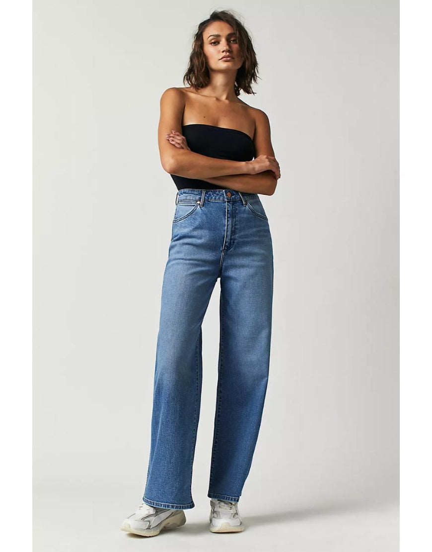 Wide Leg Jeans In Stone Blue