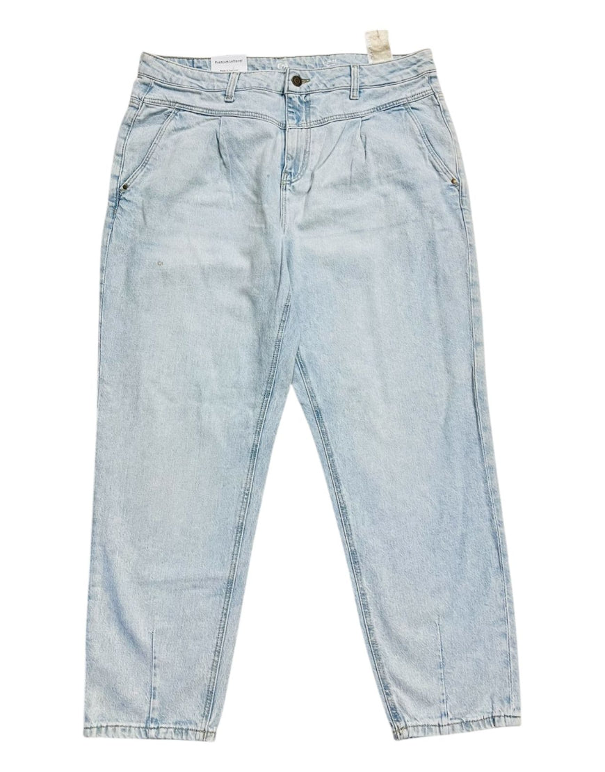 Mom Jeans in Light Blue